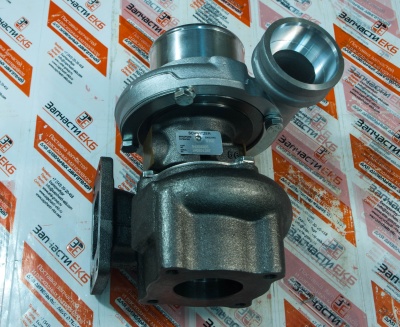 0425 8205 Турбокомпрессор Турбина Турбонагнетатель TURBOCHARGER DEUTZ BF4M2012C Взаимозаменяемые номера: 04258205, 4254537, 318279